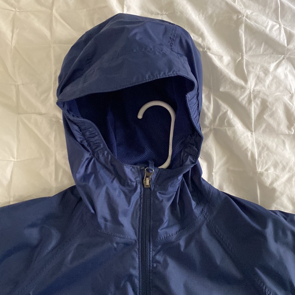 L.L. Bean raincoat - Picture 3 of 4